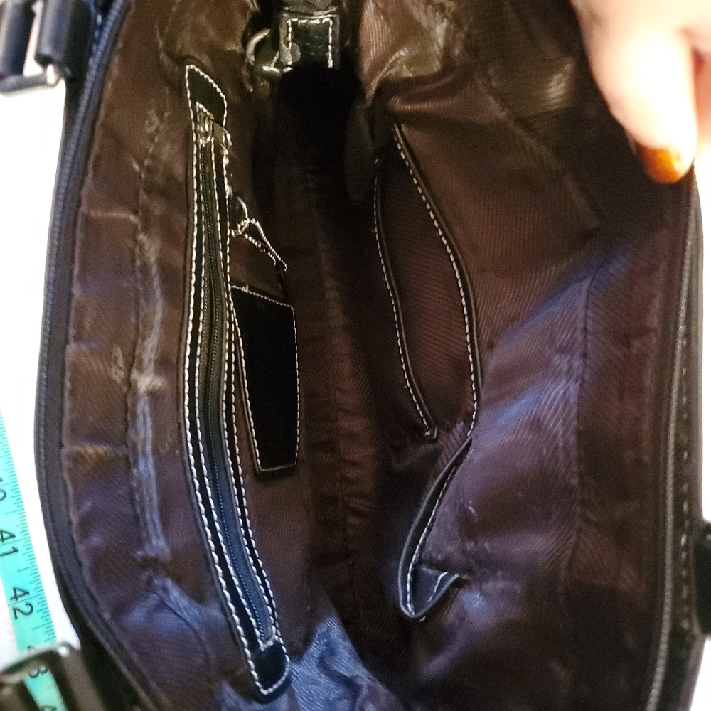 Handbag 👜🍒 - Picture 7 of 11